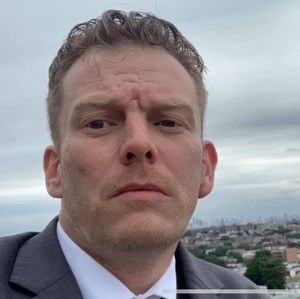 Meet your Posher, Kenneth